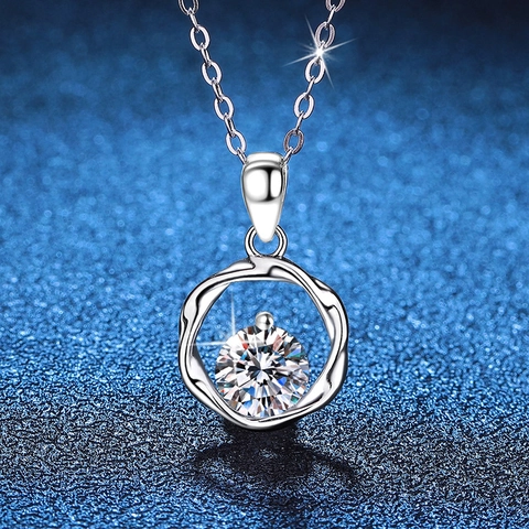 925 Sterling Silver Mobius Pendant Necklace Round Cut D Color Moissanite Zirconia Inlaid Asymmetric Cross Chain Jewelry Gift For Women