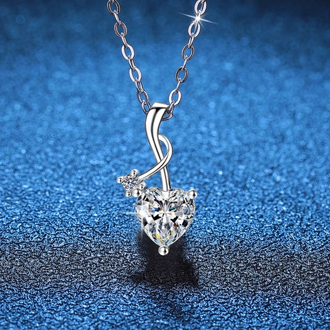 S925 Sterling Silver Heart Moissanite Pendant Necklace For Women D Color VVS1 Heart Cut Stone Romantic Jewelry Gift