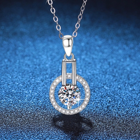 925 Sterlingsilber Moissanit Anhänger Halskette Für Damen Sternenhimmel Geometrisch Rund Eingelegter Schmuck Halskette Mit GRA Zertifikat