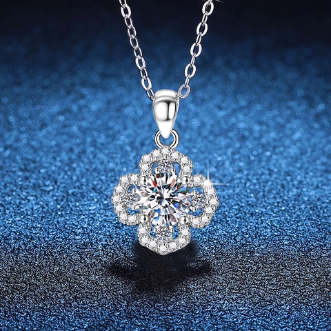925 Sterling Silver Moissanite Clover Pendant Necklace For Women Luxury Four Leaf Flower Zirconia Inlaid Chain Jewelry Gift