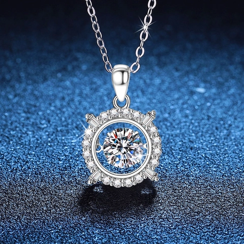 S925 Sterling Silver Dancing Moissanite Pendant Necklace For Women 1 Carat Heart Crown Round Solitaire Inlaid Jewelry Gift