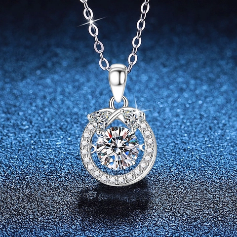 925 Sterling Silver Moissanite Heart Pendant Necklace For Women Elegant Moving Center Stone Sparkling Jewelry Valentine Gift