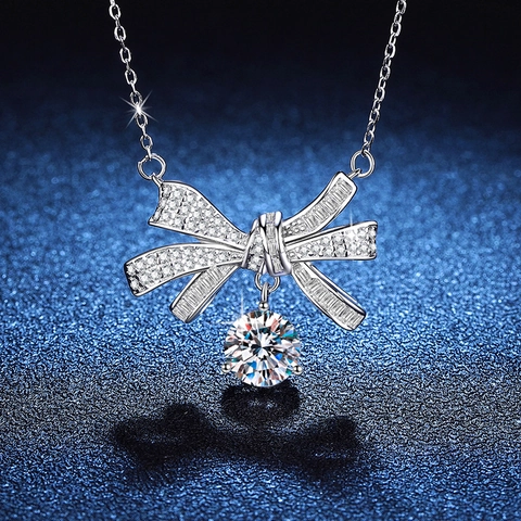 Collier Pendentif Nœud en Argent Sterling 925 Moissanite Incrustée Bijoux Scintillants pour Femmes Accessoires de Mode Cadeau