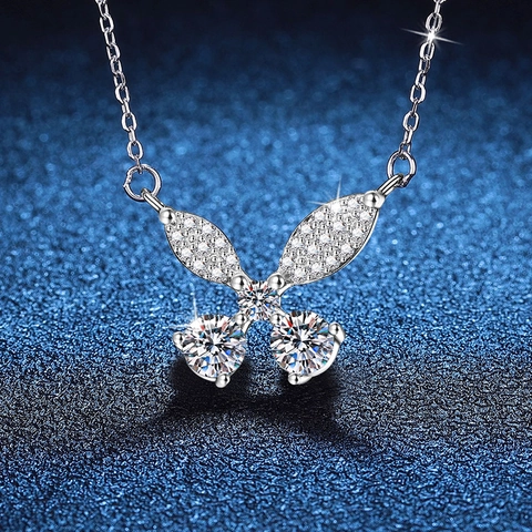 925 Sterling Silver Butterfly Pendant Necklace For Women Moissanite Inlaid Light Luxury Fashion Jewelry Silver Tone Necklace