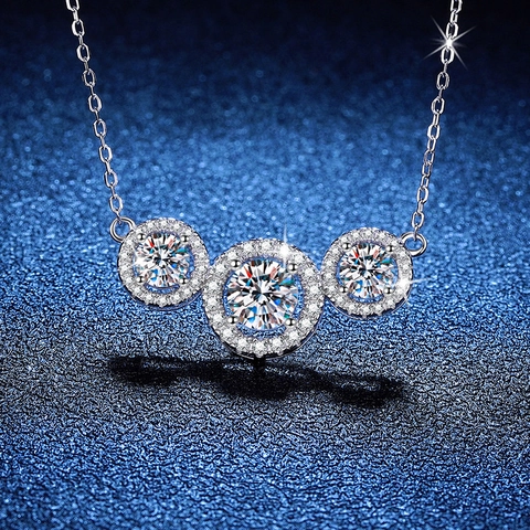 Collier Moissanite Argent Sterling 925 Pendentif Couronne à Trois Pierres Collier pour Femmes Bijoux de Mode Cadeau Avec Certificat