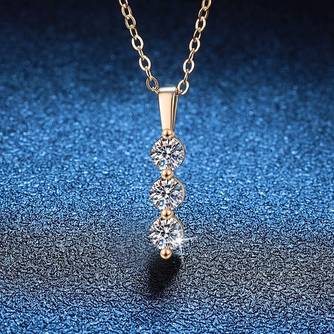 925 Sterling Silver Moissanite Pendant Necklace For Women Three Stone Vertical Inlaid Elegant O-Chain Jewelry Accessory