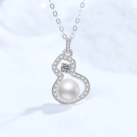 Collana Con Pendente a Zucca in Argento Sterling 925 Con Perla d'Acqua Dolce e Moissanite Eleganti Gioielli Tradizionali Donna