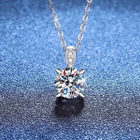 925 Sterling Silver Moissanite Pendant Necklace For Women Classic 4-Claw Solitaire Round Necklace Elegant Wedding Jewelry Gift