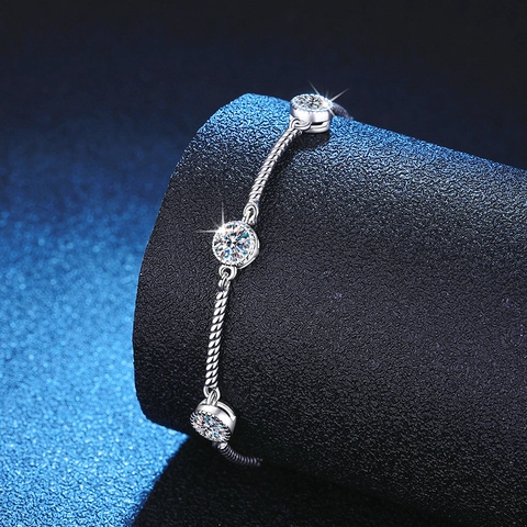 S925 Sterling Silver Moissanite Bracelet For Women D Color Twisted Rope Triple Stone Adjustable Chain Elegant Jewelry Gift