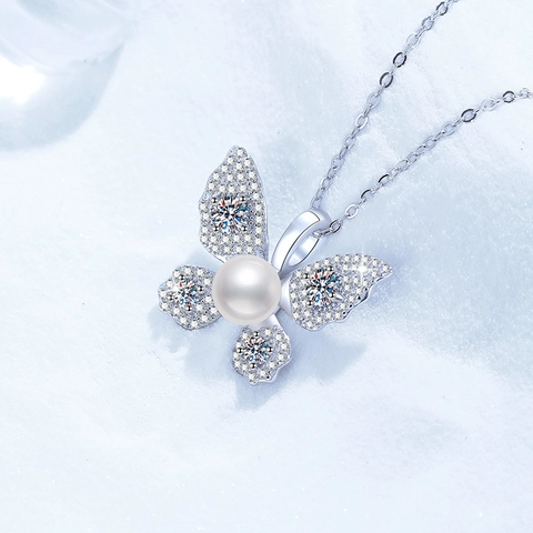 Collana con Ciondolo a Farfalla in Argento Sterling S925 Con Perla d'Acqua Dolce e Moissanite Gioielli Scintillanti Donna