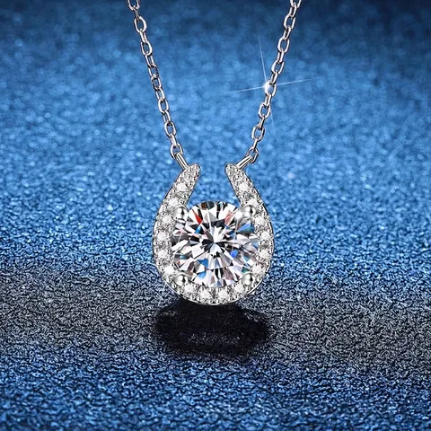 925 Sterling Silver Horseshoe Moissanite Pendant Necklace For Women U-Shaped Lucky Pave Rhinestone Clavicle Chain Jewelry