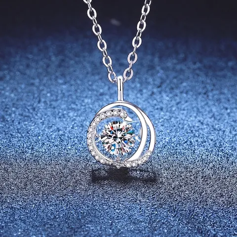 Collana in Argento Sterling 925 Moissanite Cuore Danzante Cigno Pendente con Strass Intarsiati Taglio Rotondo Gioielli Moda Lusso Leggero Donna
