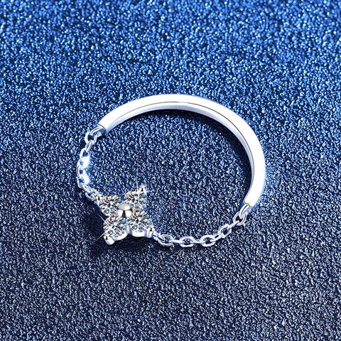 Anillo de Trébol de Cuatro Hojas de Plata de Ley S925 Minimalista para Mujer Moissanita Color D Incrustada Joyería Elegante Regalo