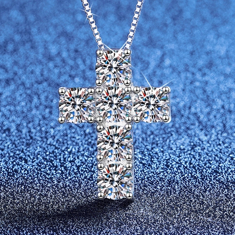 Collier Pendentif Croix en Argent Sterling 925 Avec Incrustation de Moissanite Chaîne Vénitienne Collier de Clavicule Élégant pour Femme