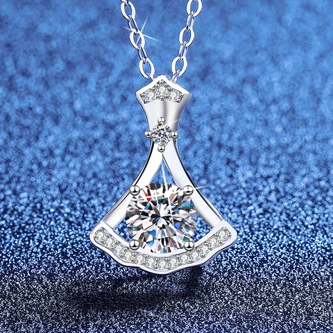 Lujoso Collar Con Colgante de Moissanita en Forma de Abanico de Plata de Ley 925 Elegante Cadena de Clavícula de Strass Forma de Falda