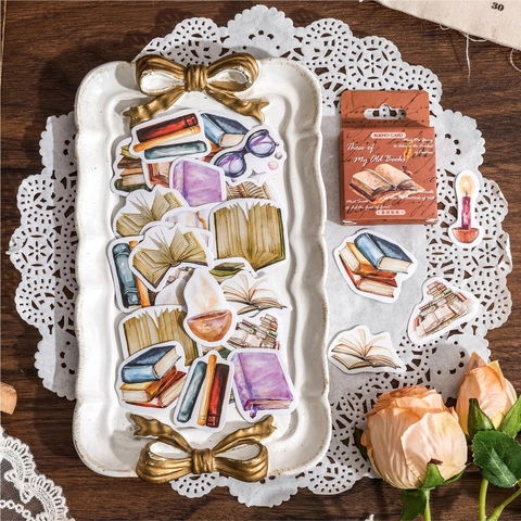 Vintage Retro Decorative Stickers For Scrapbooking Journaling DIY Craft Books Bears Butterfly Pattern Adhesive Labels