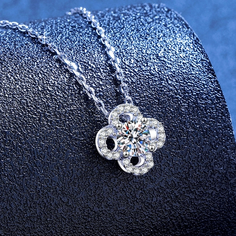 Collar de Trébol de Cuatro Hojas de Plata de Ley 925 para Mujer Colgante Floral con Incrustación de Moissanita Joyería Elegante Regalo