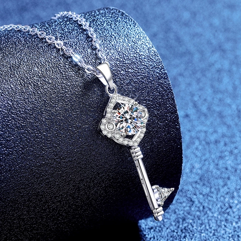 S925 Sterlingsilber Moissanit Schlüssel Anhänger Halskette Vierblättriges Kleeblatt Schlüsselform Kleeblatt Schlüsselkette Für Damen Modeschmuck