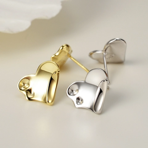 Pendientes de Botón de Corazón de Plata de Ley S925 Coreana para Mujer Pendientes de Corazón de Melocotón de Metal Líquido