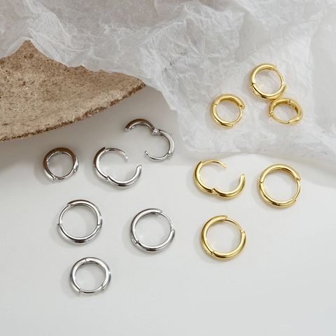 Minimalist S925 Sterling Silver Hoop Earrings Simple Geometric Round Huggie Earrings For Women Gold Silver Plated Jewelry