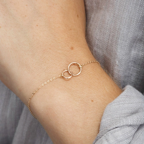 Edelstahl Ineinandergreifende Doppelkreis Gehämmert Armband Für Damen Minimalistisch Geometrisch Gold Silber Schmuck Geschenk