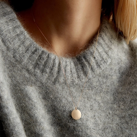 Collar con Colgante de Disco Redondo de Acero Inoxidable Minimalista para Mujer Personalizado Grabable Oro Oro Rosa Plata Joyería