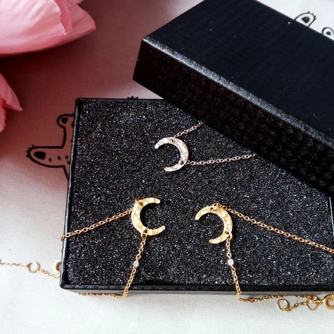 Pulsera de Luna Creciente de Acero Inoxidable Minimalista para Mujer Moda Textura Martillada Joyería Ajustable