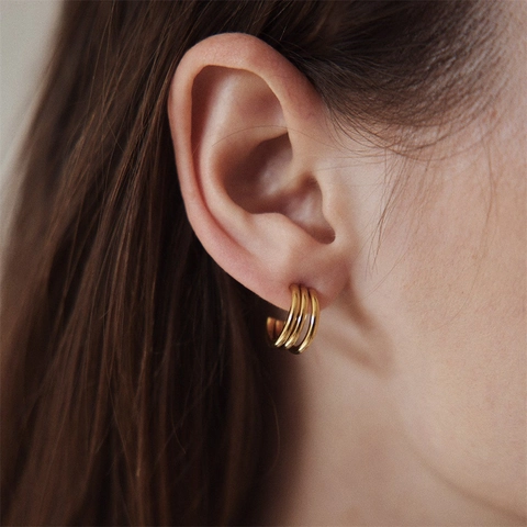 Moderne Edelstahl Dreilagige C-Förmige Creolen Minimalistisch Polierte Mehrreihige Geometrische Ohrringe Für Damen Schmuck