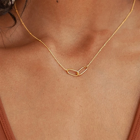 Minimalist Stainless Steel Interlocking Double Ring Pendant Necklace For Women Geometric Satellite Chain Jewelry Gift