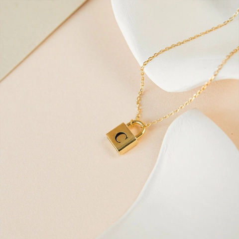 Stainless Steel Lock Pendant Alphabet Necklace 14K Gold Plated Enamel Letter Initial Minimalist Personalized Jewelry Necklace For Women