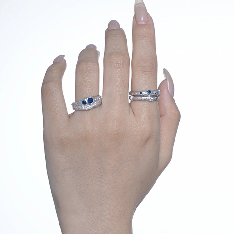 Französischer Eleganter S925 Sterlingsilber Blauer Zirkonia Gehämmerter Offener Ring Für Damen Vintage Handgefertigter Ring