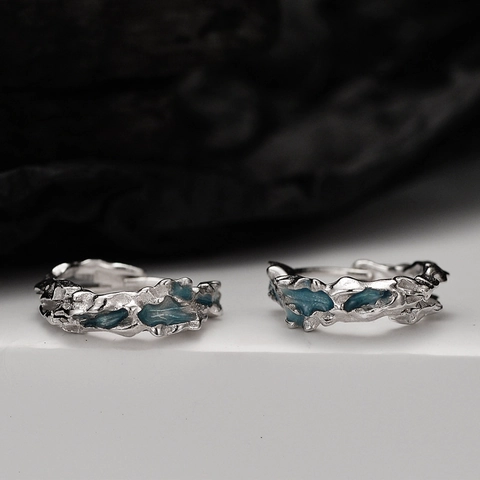 Manguito de Oreja de Plata de Ley S925 Azul Coral Irregular para Mujer Diseño de Nicho Textura de Lava Joyería de la Serie Deep Sea