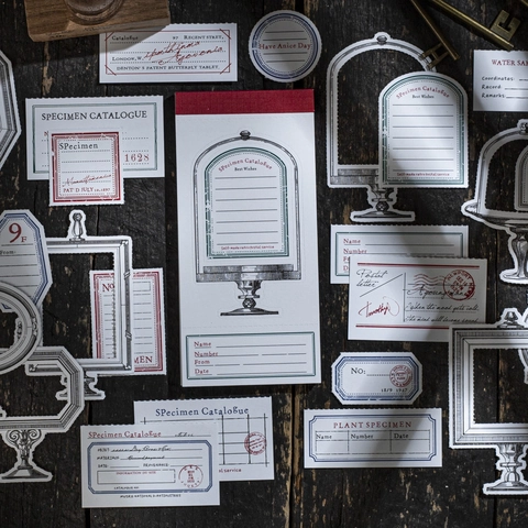 Blocco Note Vintage Intagliato Esemplare Carta Kraft Bianca Retro Materiale Decorativo per Scrapbooking DIY