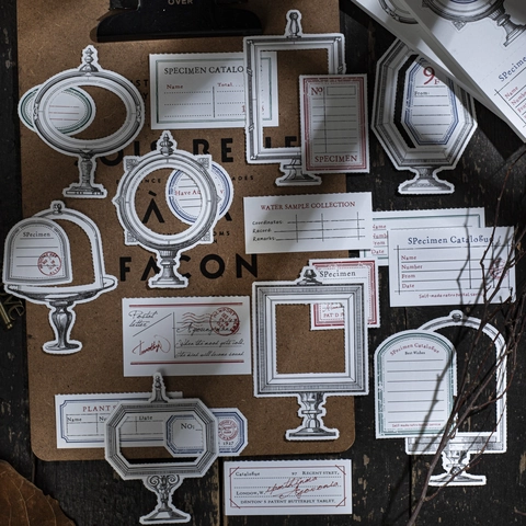Blocco Note Vintage Intagliato Esemplare Carta Kraft Bianca Retro Materiale Decorativo per Scrapbooking DIY