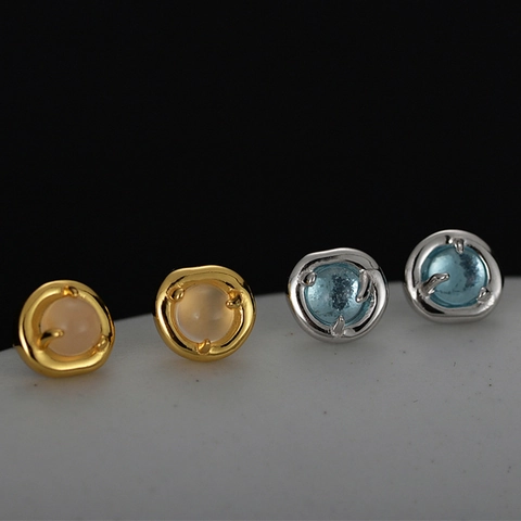 Pendientes de Botón de Plata de Ley 925 Minimalistas Ágata Blanca Cristal Diseño Orgánico Joyería para Mujer