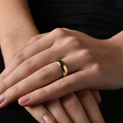 Anello Minimalista in Acciaio Inossidabile Lucidato per Uomo Donna Colore Oro Argento Moda Geometrico Anello da Dito per Coppia Gioielli Quotidiani Regalo