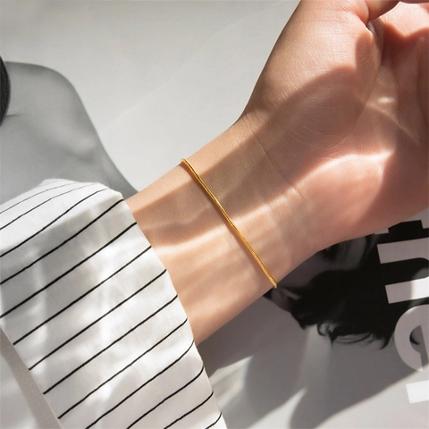 Bracciale a Catena Serpente Minimalista in Acciaio Inossidabile per Uomo Donna Placcato Oro Argento Oro Rosa Gioielli a Mano