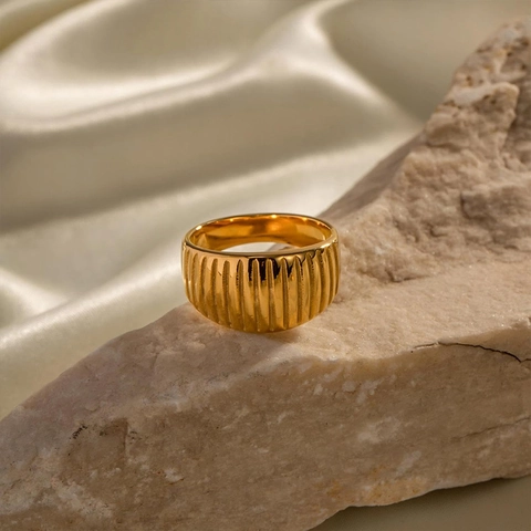 Vintage Roestvrij Staal Croissant Geribbelde Ring Voor Vrouwen Minimalistisch 18K Verguld Geometrische Brede Band Ring Mode Sieraden Cadeau