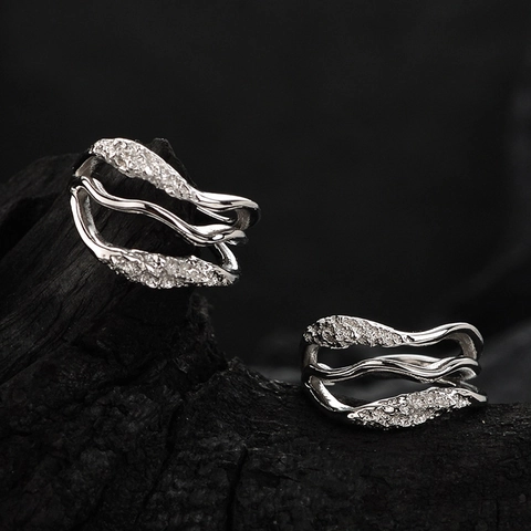 925 Ασημένιο Ear Cuff με Ακανόνιστα Κύματα για Γυναίκες Σχεδιασμός Υγρού Μετάλλου Μίνιμαλ Μοντέρνα Κοσμήματα