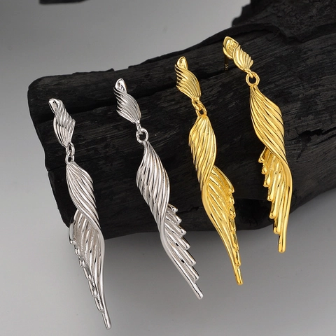 Elegantes Pendientes Largos de Ala de Plata de Ley 925 para Mujer Diseño de Nicho Geométrico Joyería de Moda Galvanizada de Alas