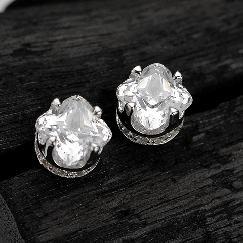 Boucles d'Oreilles Clous en Argent Sterling 925 Avec Zirconia pour Femmes Coupe Cushion Minimaliste Carré Strass Bijoux d'Oreille
