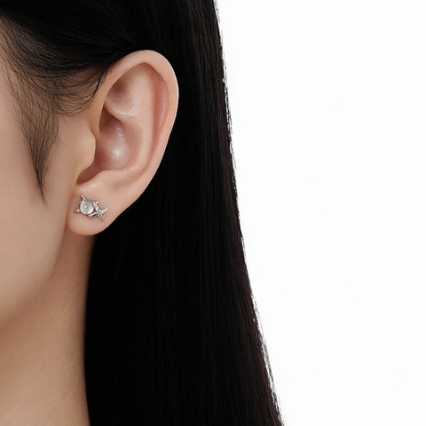 Boucles d'Oreilles Clous Étoile en Argent Sterling S925 pour Femmes Minimaliste Incrusté d'Agate Blanche et Strass Bijoux Élégants Cadeau