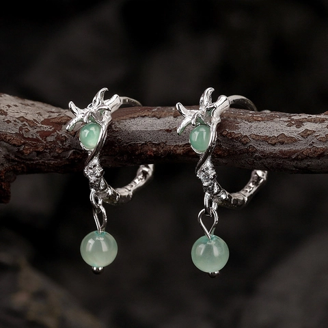 Chinese Style S925 Sterling Silver Irregular Flower Hoop Earrings For Women Retro Green Aventurine Gemstone Ear Buckle Jewelry