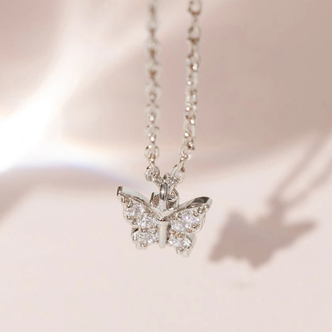 Elegante Collar De Plata De Ley 925 Con Colgante De Mariposa Para Mujer Diamantes De Imitación Incrustados Joyería De Estilo Ins Regalo
