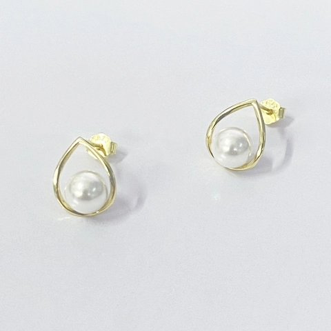 Elegant Waterdrop Shaped Artificial Pearl Stud Earrings With 925 Sterling Silver Earring Post Geometric Minimalist Fashion Jewelry For Women