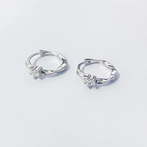 925 Sterling Silver Mobius Hoop Earrings For Women Korean Style Twisted Geometric Zirconia Ear Buckles Minimalist Jewelry Gift