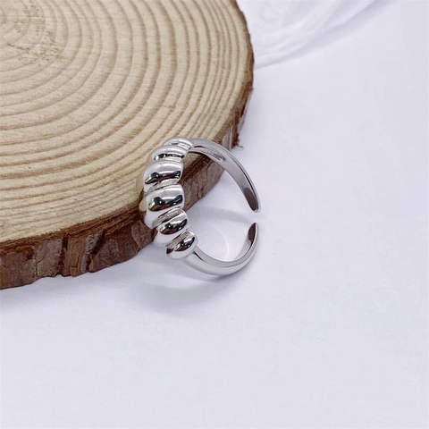 French Style 925 Sterling Silver Croissant Twisted Open Ring For Women Minimalist Adjustable Twisted Wave Jewelry Ring Gift