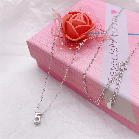 Collana con Numero in Argento Sterling 925 per Donna Stile Coreano Ciondolo con Cifra Fortunata Girocollo Gioielli Minimalisti Regalo