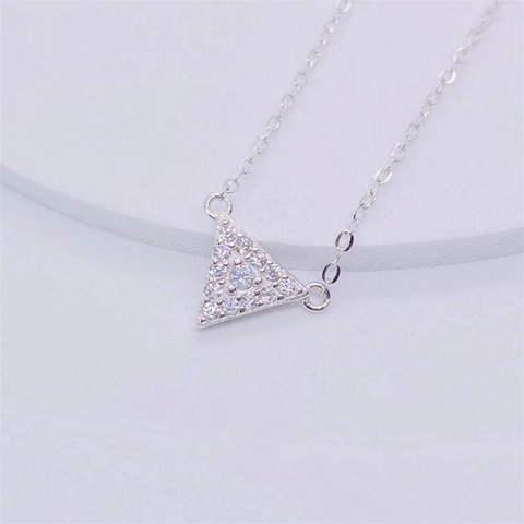 Collar con Colgante de Triángulo de Plata de Ley 925 para Mujer Cadena de Clavícula Geométrica Circonia Joyería Fina Minimalista