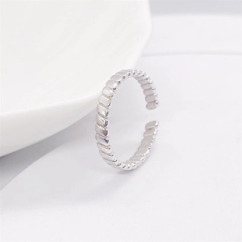 S925 Sterling Silber Offener Ring Für Damen Minimalistisches Wellen-Verdrehtes Streifen-Design Verstellbarer Fingerring Schmuck Gold Platin Überzogen